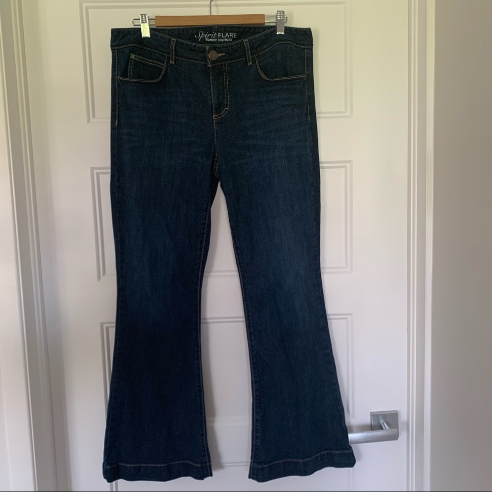 Tommy Hilfiger - Spirit Flare Dark Wash Jeans -Size 14R